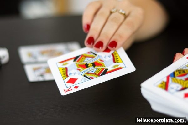 雷火体育深度解析：极速赛车真人桌游的玩法革新与策略指南